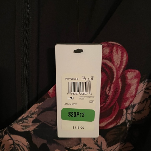 NWT Guess dress - Picture 3 of 3